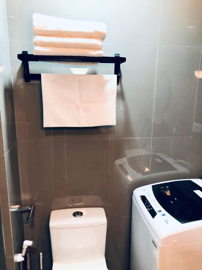 Air Residence 1Br With Balcony Free Netflix And Disney Plus Manila Eksteriør bilde