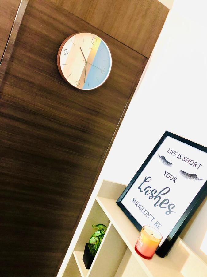 Air Residence 1Br With Balcony Free Netflix And Disney Plus Manila Eksteriør bilde